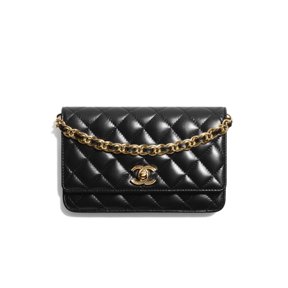 Chanel Black Quilted Crossbody with Gold Chain - Picture 3 of 5